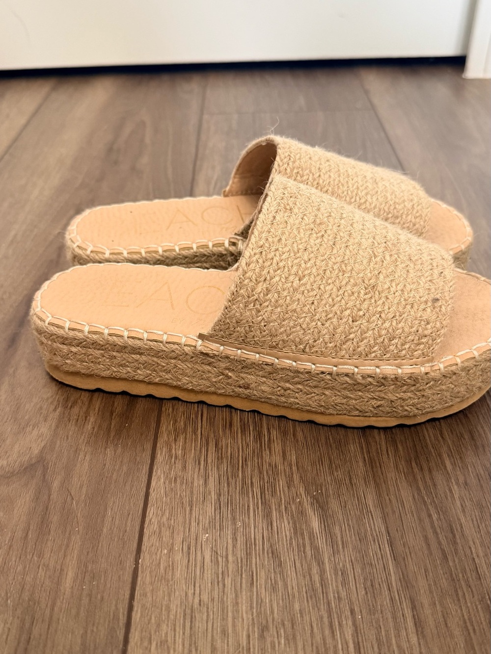 Beach by Matisse Espadrille Slide Sandals Natural Jute Size 7 - Picture 4 of 6
